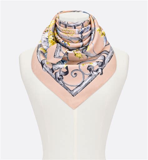 foulard dior stampa storta|Foulard quadrato D.